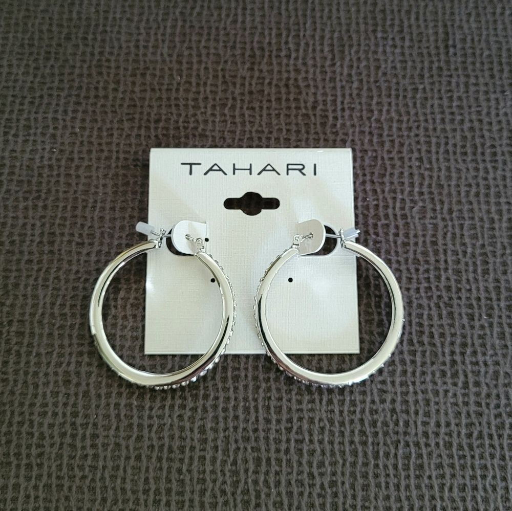 Tahari Cubic Zirconia💎 Lined Silver Hoop Earrings - Picture 1 of 16